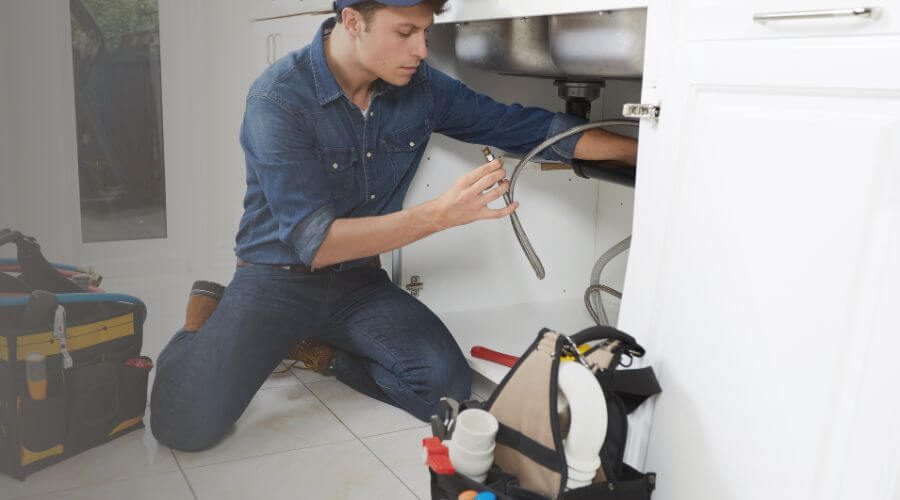 Professional Water heater repair in Pullman, MI